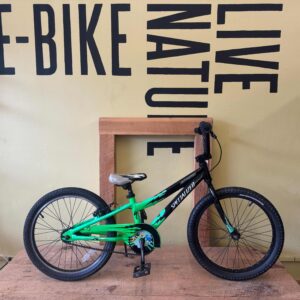 Used Specialized Hot Rock 20" Green/ Black